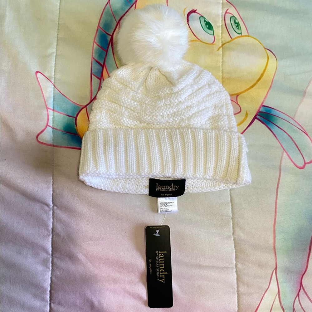 fuzzy pom pom winter beanie NWT